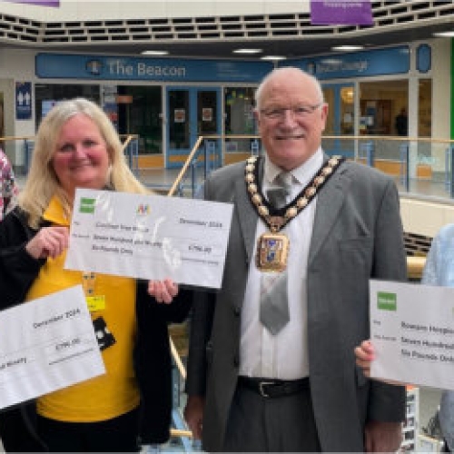 Local Charities Benefit from Santa’s Grotto at Meridian Shopping Centre